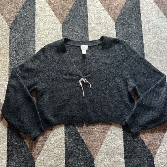 H&M Rhinestone Bow Cardigan - Picture 2 of 6